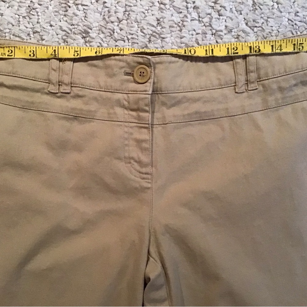 🚨5/$25 New York & Company Beige Cropped Ankle Pants - Picture 3 of 5